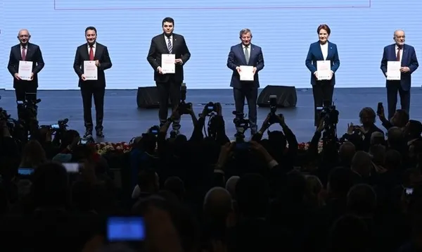 meral-aksener-ile-umit-dikbayir-cekismesi-kayip-132-milyon-tlden-sonra-taciz-iddiasi-1700555321612.jpg Meral Akşener ile Ümit Dikbayır çekişmesi! 'Kayıp 132 milyon TL’den sonra “Taciz” iddiası! Dikbayır'dan Akşener'e gözdağı: Vebali boynuna - 1