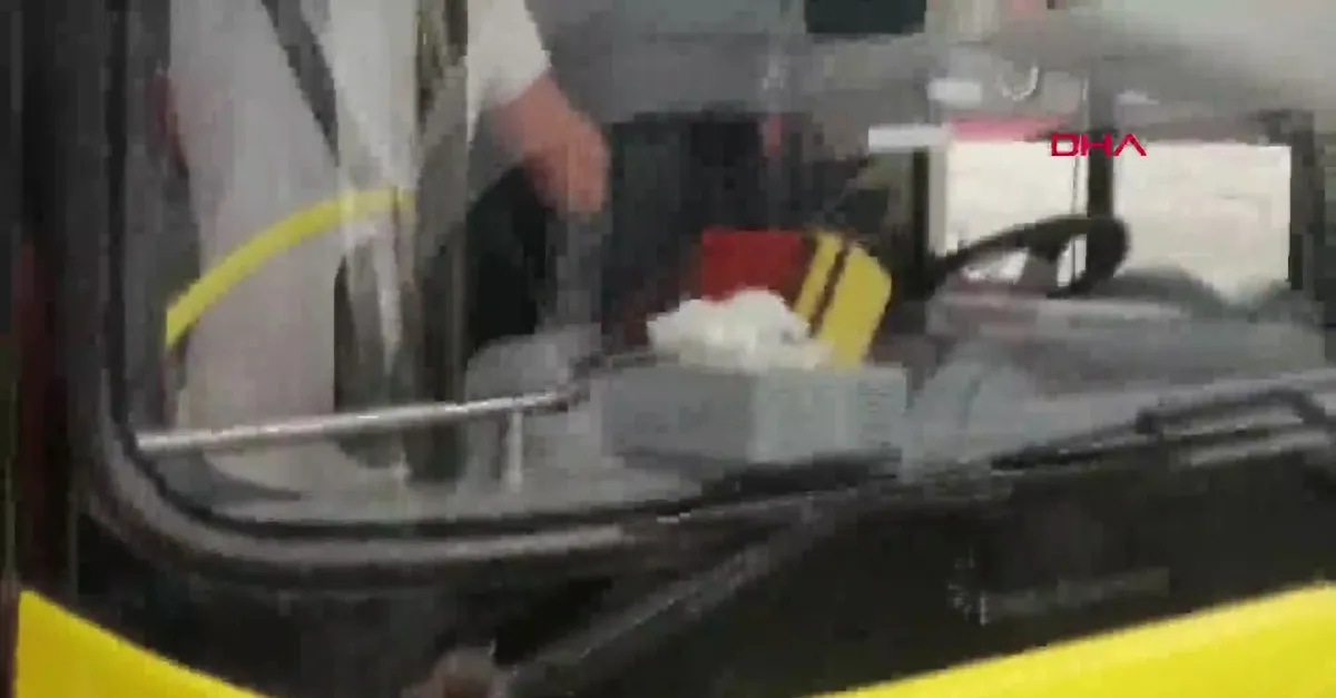 İETT otobüsünde fazla yolcu kavgası