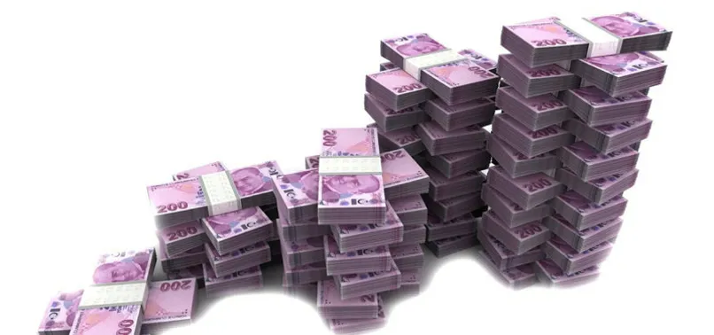 Bankalar ilk yarı karında zirveyi gördü