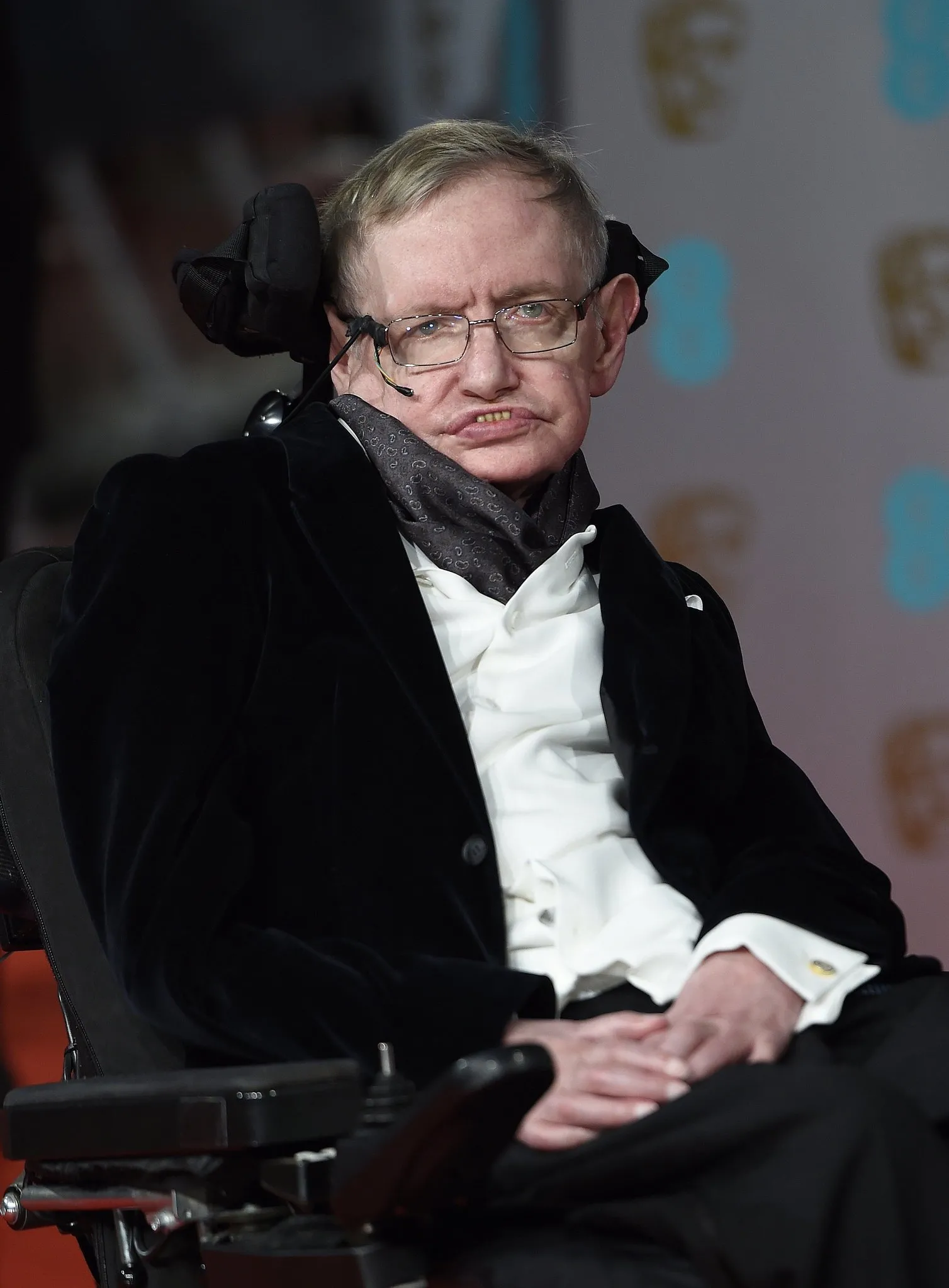 Stephen Hawking’in son teorisi yayımlandı: Kainat sonsuz değil ve sandığımızdan 