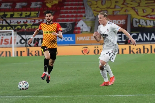 Süper Lig’de 2020-21 sezonunun şampiyon belli oldu! Galatasaray Beşiktaş Fenerbahçe...