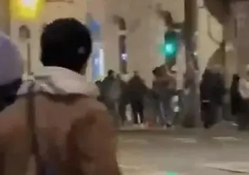 Ajax - Maccabi Tel Aviv maçı sonrası ortalık karıştı! İsraillileri nehre attılar