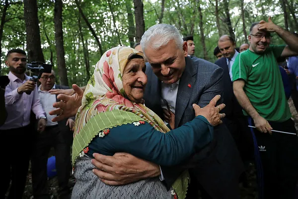 Binali Yıldırım: Ekrem İmamoğlu’nun yerinde olsam Ordu Valisi’nden özür dilerim