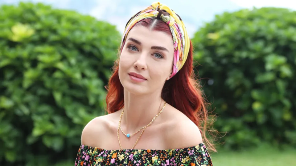 Aslıhan Güner setten paylaştığı fotoğrafla çok konuşuldu!
