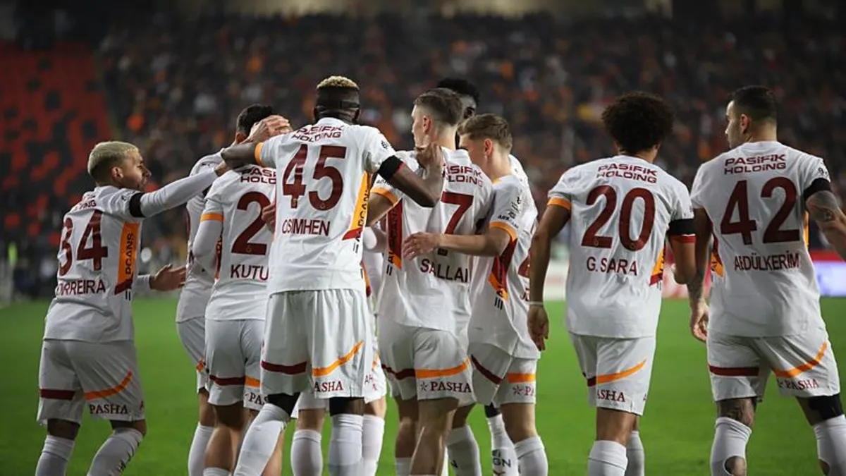 Lider Galatasaray sonuncu Adana Demirspor'u ağırlayacak