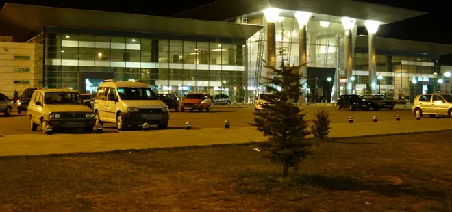 İstanbul’daki otogarda genç kıza iğrenç kumpas