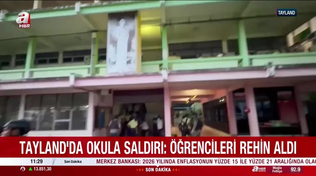 Tayland'da okulda rehin dehşeti!