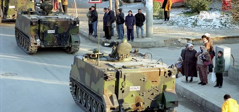 Türk demokrasi tarihine sürülen kara leke! 28 Şubat'ta medya nasıl rol oynadı!