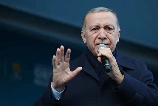 baskan-erdogan-elazig-mitinginde-onemli-aciklamalarda-bulundu-1709745267951.jpg Başkan Erdoğan Elazığ mitinginde önemli açıklamalarda bulundu - 9