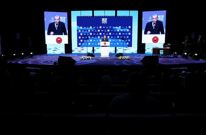 Başkan Erdoğan’dan Necip Fazıl Ödülleri’nde önemli açıklamalar