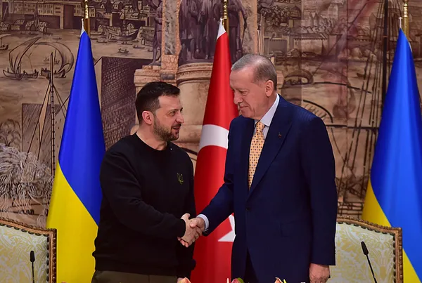 Başkan Recep Tayyip Erdoğan ve Volodimir Zelenskiy’den ortak basın toplantısı!
