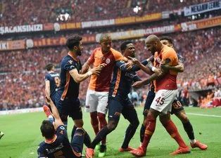 Başakşehir'in golü sonrası ortalık karıştı