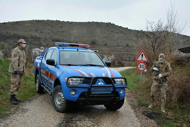 Bayburt'ta 2 köy karantinaya alındı - 1