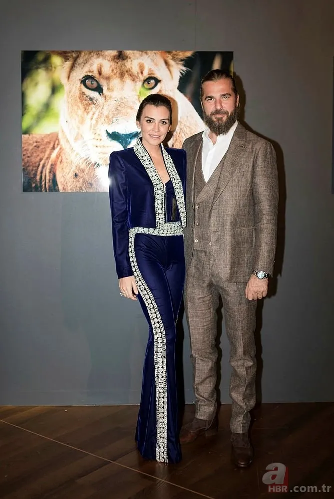 Bensu Soral ile Hande Soral kardeşlerin eşleriyle tanışma hikayesi... 13