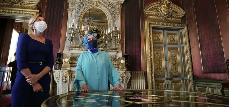 Emine Erdoğan ile Olena Zelenska Dolmabahçe Sarayı'nı ziyaret etti