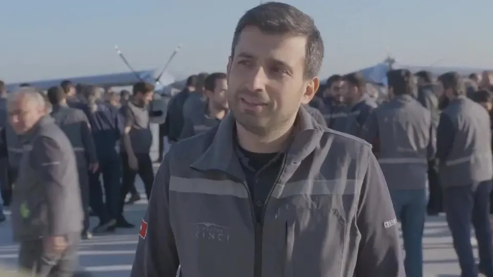 Selçuk Bayraktar paylaştı: İlk kez gökyüzüyle buluştu