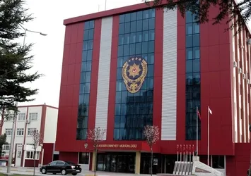 Üç general daha gözaltına alındı!