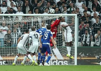Beşiktaş, Dinamo Kiev'le berabere kaldı