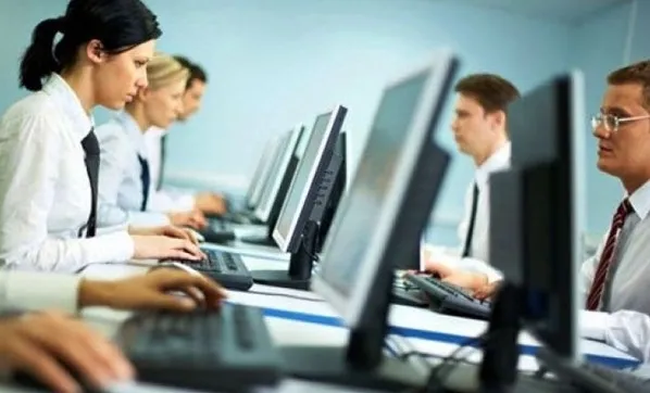 Sözleşmeli kamu personelleri hakkında önemli karar! Yıllık izinleri devredebilecek