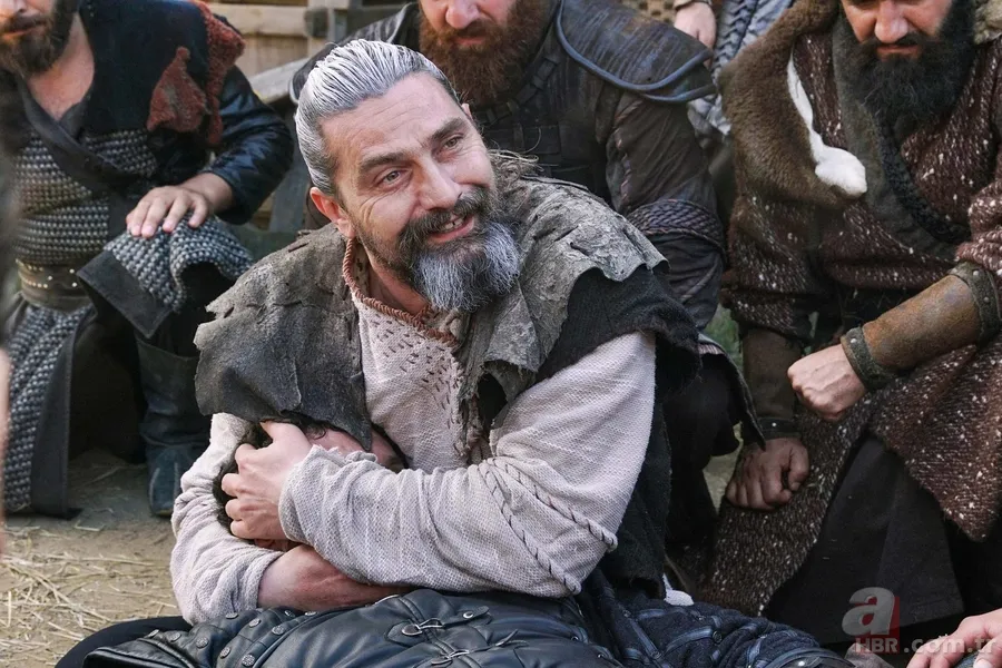 Kuruluş Osman’da Osman Bey Balgay’la kozlarını paylaşıyor! 6