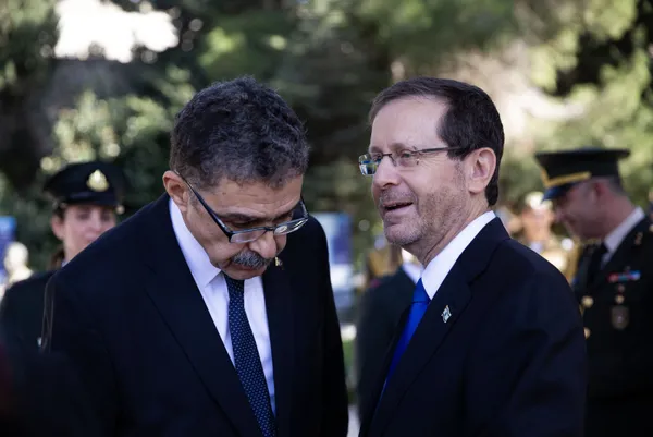 Türkiye’nin Tel Aviv Büyükelçisi, İsrail Cumhurbaşkanı Isaac Herzog’a güven mektubunu sundu! Başkan Erdoğan’a davet