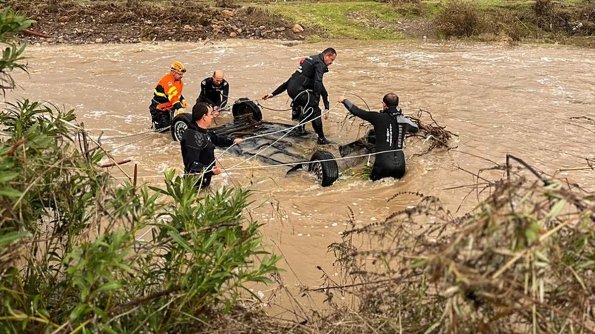 İzmir'i bekleyen felaket: Hem sel hem de kuraklık
