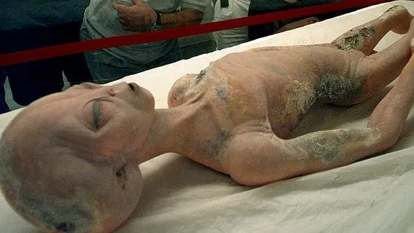 UFO'lar sansürsüz olarak yayınlandı! Dünyayı uyardı
