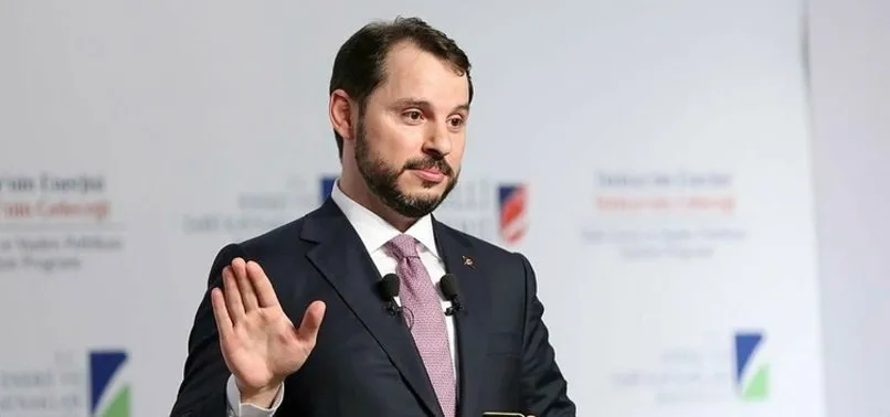 Bakan Albayrak'tan Ampute Milli Futbol Takımı'na tebrik