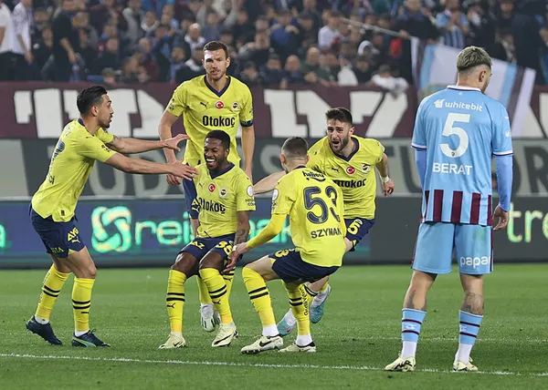 Akyazı’da gol düellosu! Batsman düğümü çözdü | Dev derbide 3 puan Fenerbahçe’nin