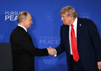 Trump ve Putin'in görüşmesi ertelendi mi? ABD basınından flaş iddia