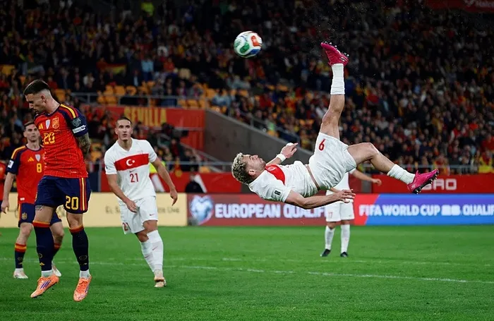 eksiklerle-dolu-gecede-tarihi-basari-a-milli-takimimiz-play-offta-1763503773392.jpeg Barış Alper Yılmaz (Reuters)