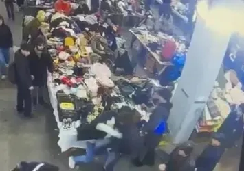 Kadıköy’deki bit pazarında bıçaklı dehşet! İtalyan şefin oğlu Mattia Ahmet Minguzzi’ye saldıran şüphelilerin ifadesi ortaya çıktı