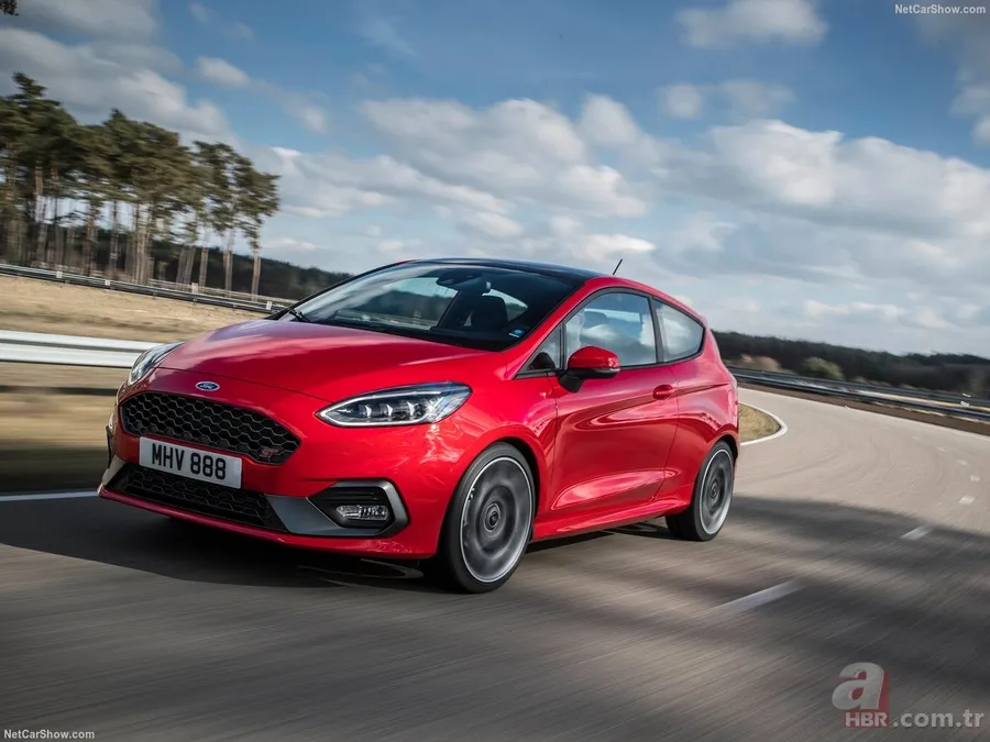 2018 Ford Fiesta ST 19