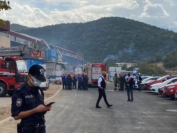 Son dakika | Bursa'da fabrika patlaması! 1 kişi öldü 6 işçi yaralandı - 3