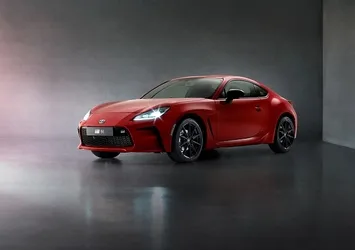 Toyota yeni GR 86'yı görücüye çıkardı