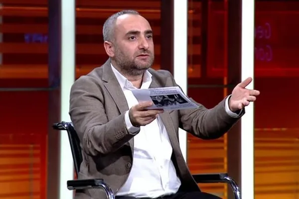 chp-yandasi-gazeteci-ittifak-devam-edecek-haberini-apar-topar-kaldirdi-yalanlandi-geri-cekiyorum-1662762190485.jpg CHP yandaşı gazeteci 'ittifak devam edecek' haberini apar topar kaldırdı: Yalanlandı geri çekiyorum - 5