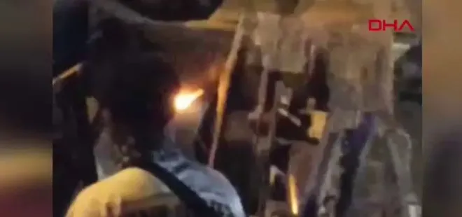 Hatay'da feci kaza: Aydınlatma direğine çarpan araçta 4 kişi yaralandı