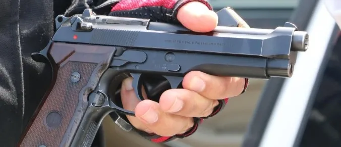 TBMM’de kabul edildi! Yetkisiz çakar ve ruhsatsız silah kullanımında cezalar artıyor