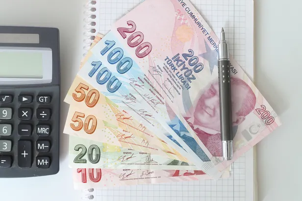 eyt-bugun-aciklanacak-mi-kabine-toplantisi-sonrasi-eyt-aciklanir-mi-emeklilikte-yasa-takilanlar-ne-zaman-mecli-1672033962481.jpg EYT bugün açıklanacak mı? Kabine toplantısı sonrası EYT açıklanır mı? Emeklilikte yaşa takılanlar ne zaman Meclis'e gelecek? - 3