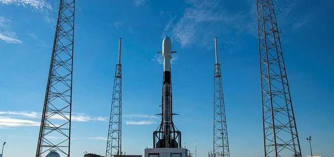 SpaceX’ten uzaya tek seferde 143 uydu