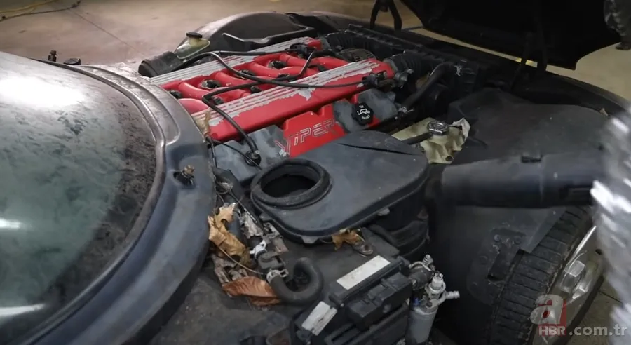 Garajda kaderine terk edilmiş Dodge marka arabayı yenilediler 🚗 Sahiplerinin gözü yaşlı 9