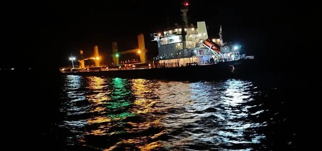 Çanakkale Boğazı’nda gemi kazası! Hasar gören kuru yük gemisi İzmir’e götürüldü