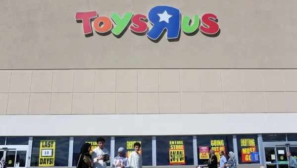 Oyuncak devi Toys 'R' yeniden faaliyete geçiyor - 2