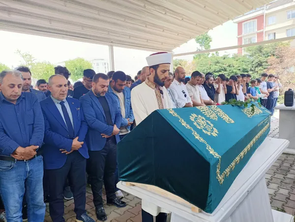 Son dakika: Kumburgaz'da 3 öğrencinin öldüğü kaza anı araç kamerasında: Korkunç ayrıntı! Sürücü gözaltında - 10