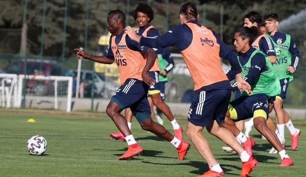 Fenerbahçe Alanyaspor canlı yayın hangi kanalda, şifresiz mi? Fenerbahçe Alanya maçı ne zaman?