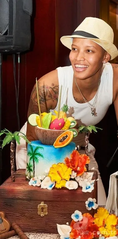 Zehra Güneş'ten Melissa Vargas'a Küba esintili doğum günü partisi! 7