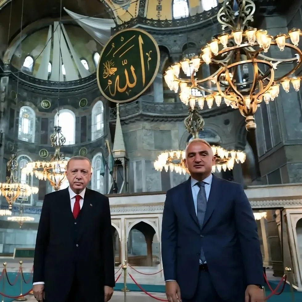 Kültür ve Turizm Bakanı Mehmet Nuri Ersoy'dan Ayasofya paylaşımı! - 1