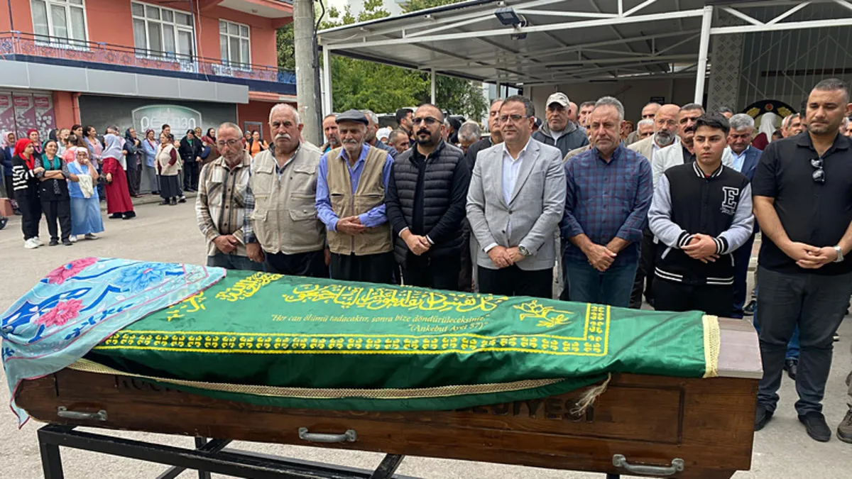 83 önce cesedi bulunan kadın toprağa verildi