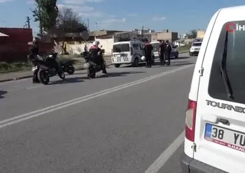 Kayseri’de bıçaklı kavga: 1’i ağır 4 yaralı