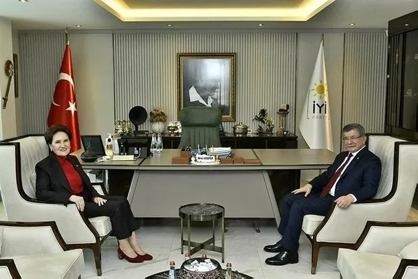 davutoglu-coklu-aday-icin-ikna-turuna-cikti-once-kilicdaroglu-sonra-aksener-kritik-soruya-cevap-veremediler-1672675552028.jpeg Davutoğlu 'çoklu aday' için ikna turuna çıktı: Önce Kılıçdaroğlu sonra Akşener! Kritik soruya cevap veremediler! - 6